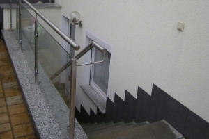 Kellerabgangsgeländer für mehr Sicherheit | FE Metallbau GmbH